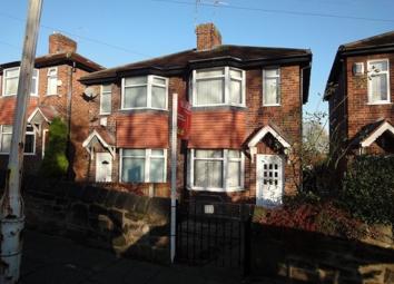 Semi-detached house To Rent in Birkenhead