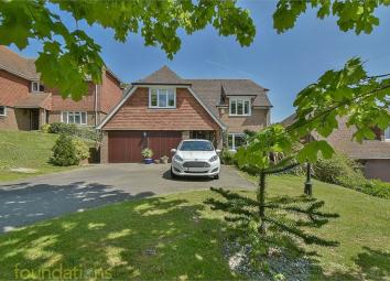 Detached house For Sale in Bexhill-on-Sea