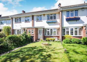 Terraced house To Rent in Bromley