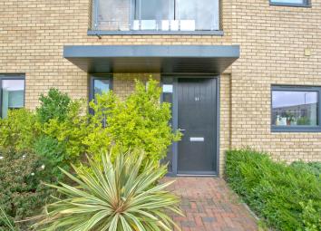 Flat For Sale in Cambridge