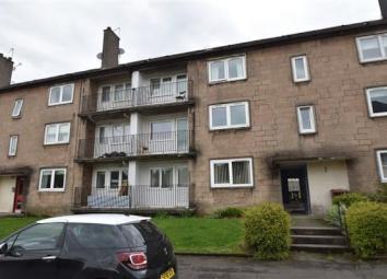 Flat For Sale in Clydebank