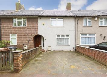 Terraced house For Sale in Dagenham