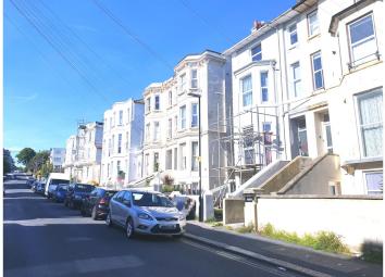 Flat For Sale in St. Leonards-on-Sea