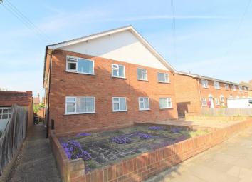Maisonette For Sale in Ashford