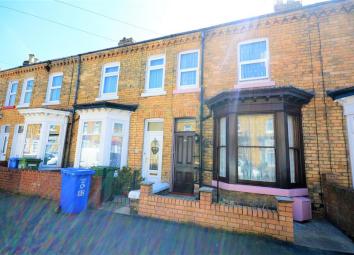 Terraced house For Sale in Scarborough