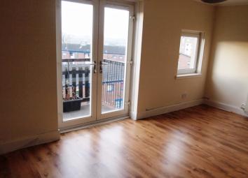 Flat To Rent in Clydebank