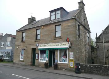 Flat For Sale in Cupar