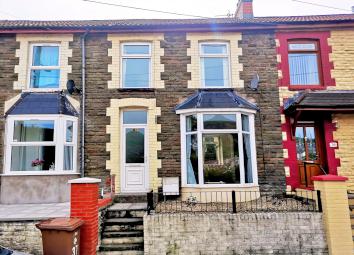 Terraced house For Sale in Caerphilly