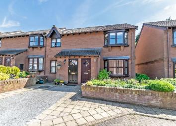 Flat For Sale in Frodsham