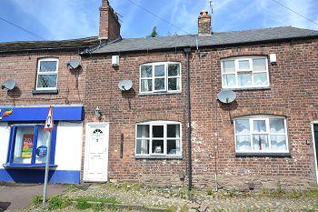 Terraced house For Sale in Macclesfield