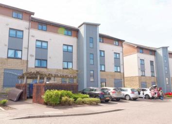 Flat For Sale in Johnstone