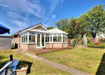 Detached bungalow For Sale in Liverpool