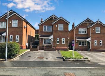 Detached house For Sale in Oldham