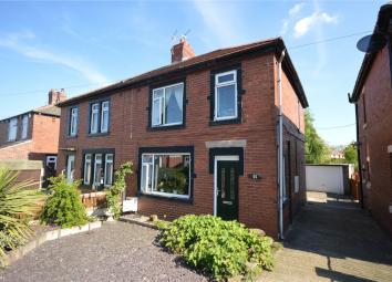 Semi-detached house For Sale in Wakefield