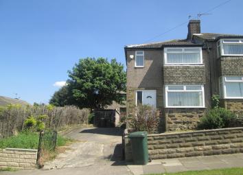 Semi-detached house To Rent in Bradford