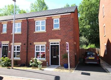 Terraced house For Sale in Northwich
