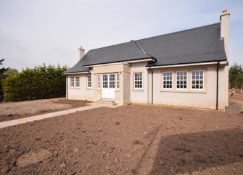 Detached bungalow For Sale in Auchterarder