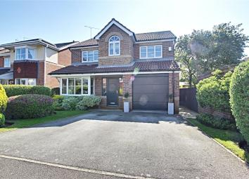 Detached house For Sale in Beverley