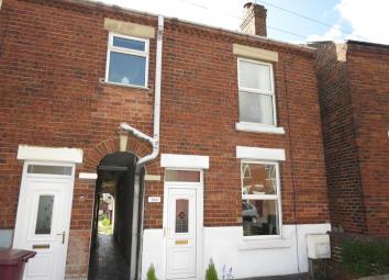 Semi-detached house For Sale in Chesterfield