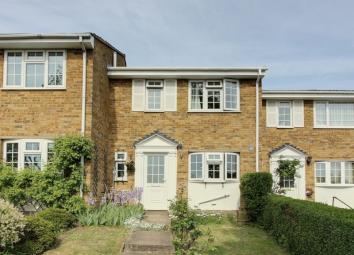 Terraced house For Sale in Enfield