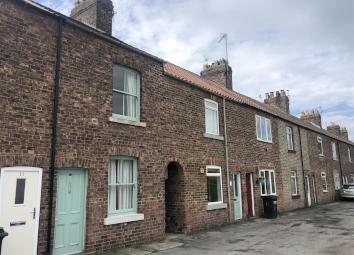 Terraced house To Rent in Thirsk