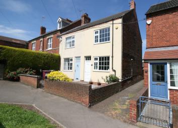End terrace house For Sale in Worksop