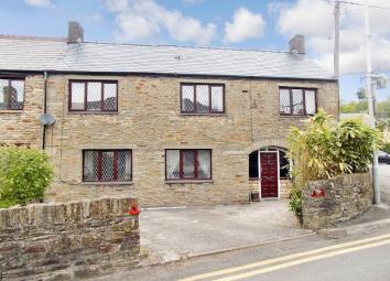 End terrace house For Sale in Pontyclun