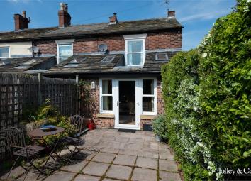 End terrace house For Sale in Stockport