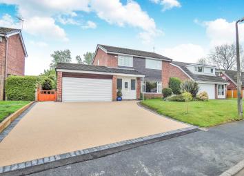 Detached house For Sale in Winsford