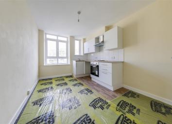 Flat To Rent in Rossendale