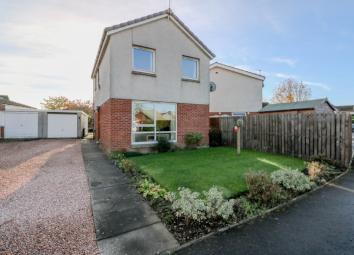 Detached house To Rent in Perth
