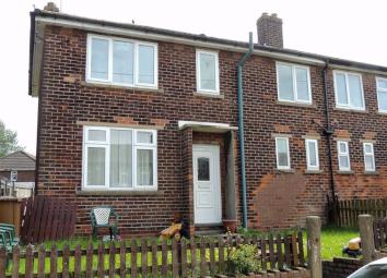 Terraced house For Sale in Ashton-under-Lyne