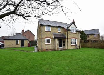 Detached house For Sale in Clitheroe