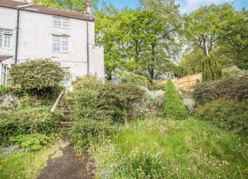 Cottage For Sale in Frome