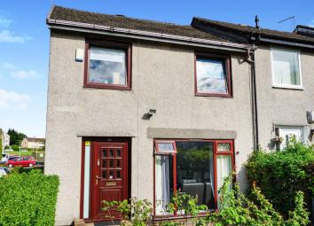 Terraced house For Sale in Paisley