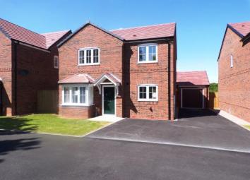 Detached house For Sale in Atherstone