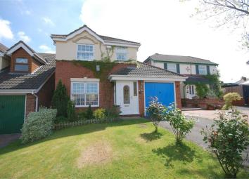 Detached house For Sale in Northampton