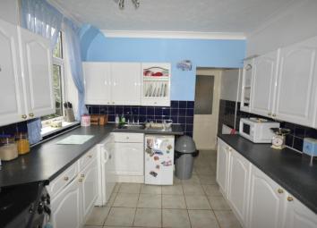 3 Bedrooms Terraced house to rent in Alton Street, Crewe CW2