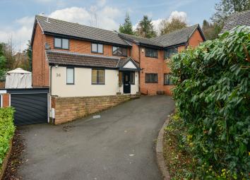 Detached house To Rent in Derby