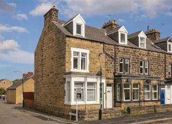 End terrace house For Sale in Harrogate