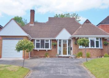 Detached bungalow For Sale in Sutton Coldfield