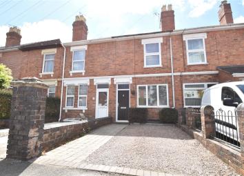 Terraced house For Sale in Worcester