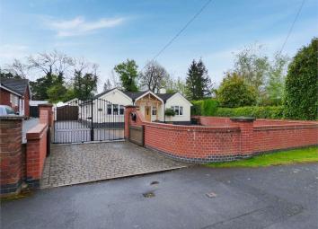 Detached bungalow For Sale in Coalville