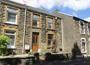 Terraced house For Sale in Swansea