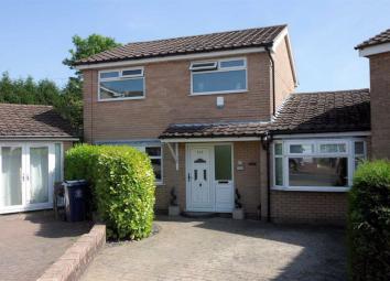 Detached house For Sale in Skelmersdale