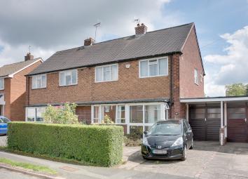 Semi-detached house For Sale in Redditch