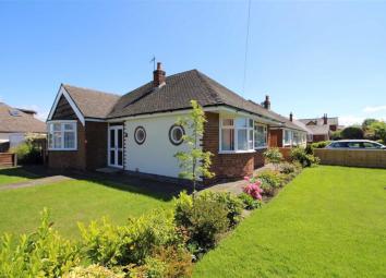 Detached bungalow For Sale in Preston