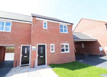 Town house For Sale in Chesterfield