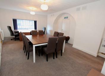 Studio To Rent in Chester
