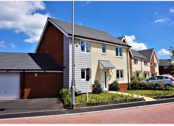 Link-detached house For Sale in Evesham